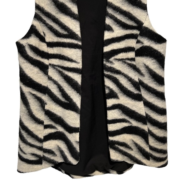 CHICO’S Zebra Print Wool Blend Vest Medium - Picture 6 of 14